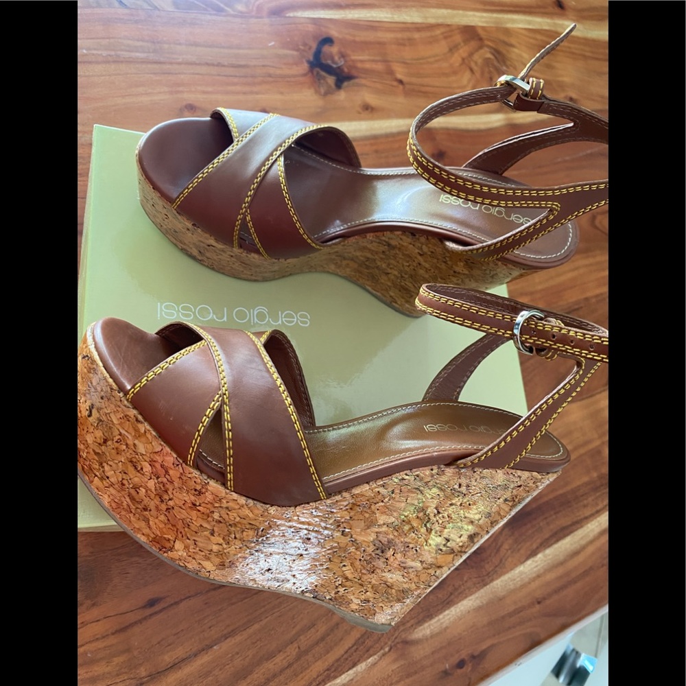 Platform wedges